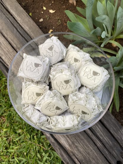 Alfajor bombón de coco
